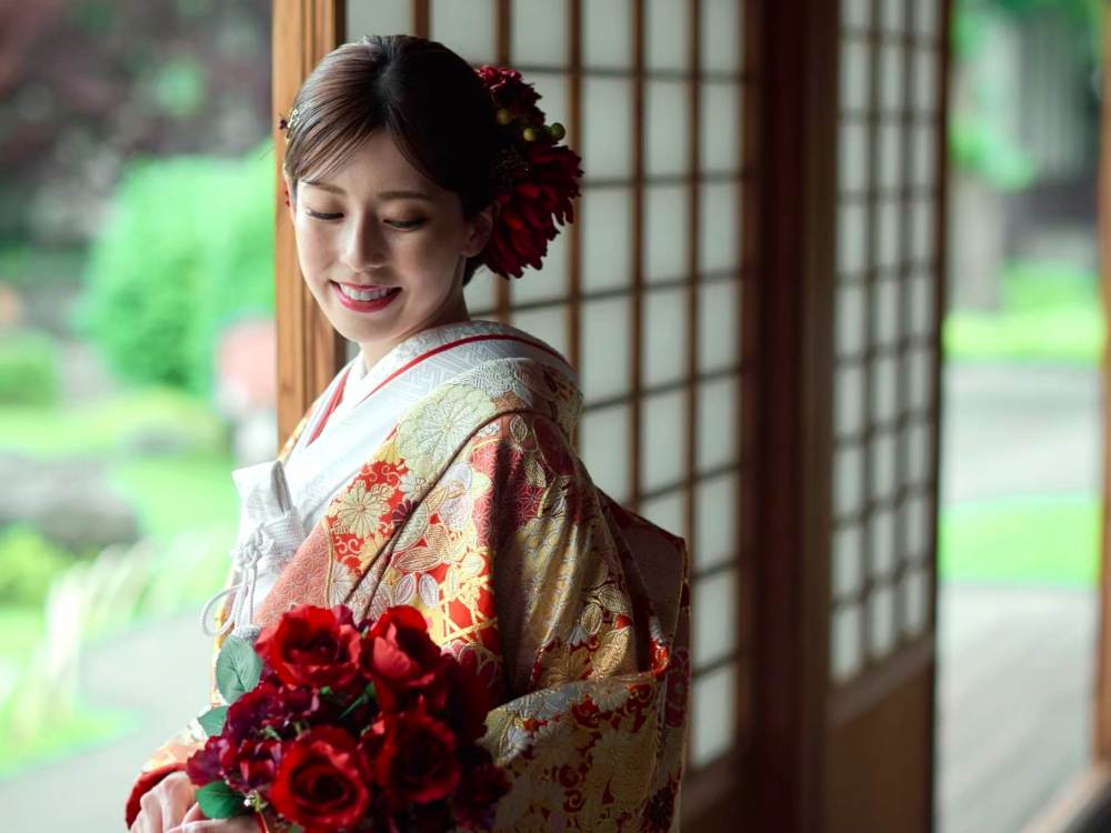 My Little studio by BRIDES