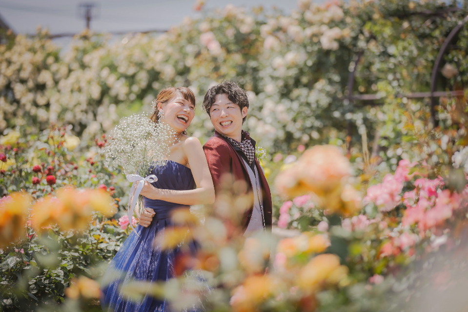 Laugh Photo Wedding